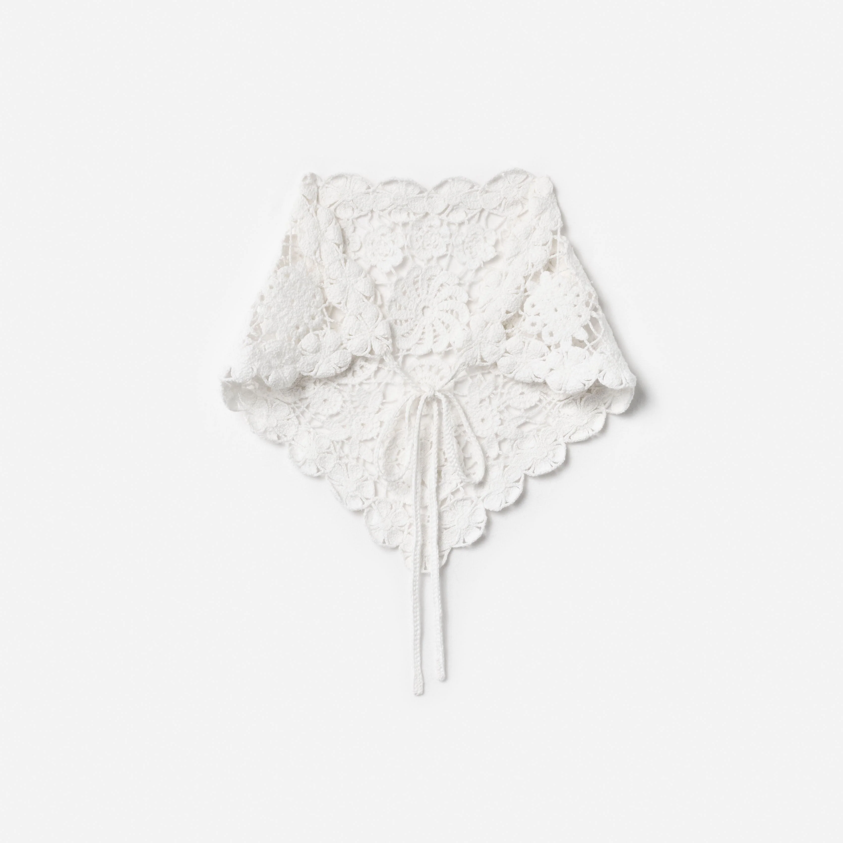 White Crochet Bandana - Image 3