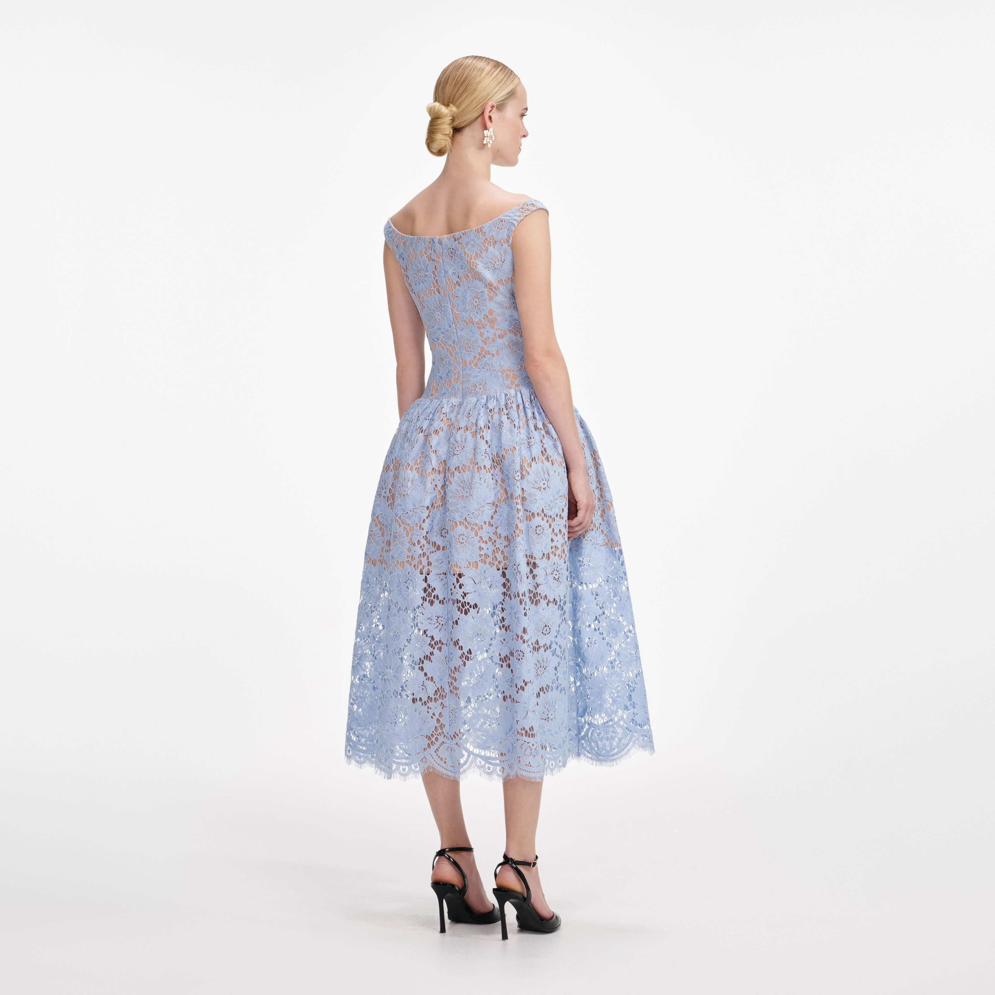 Blue Floral Lace Midi Dress - Image 3