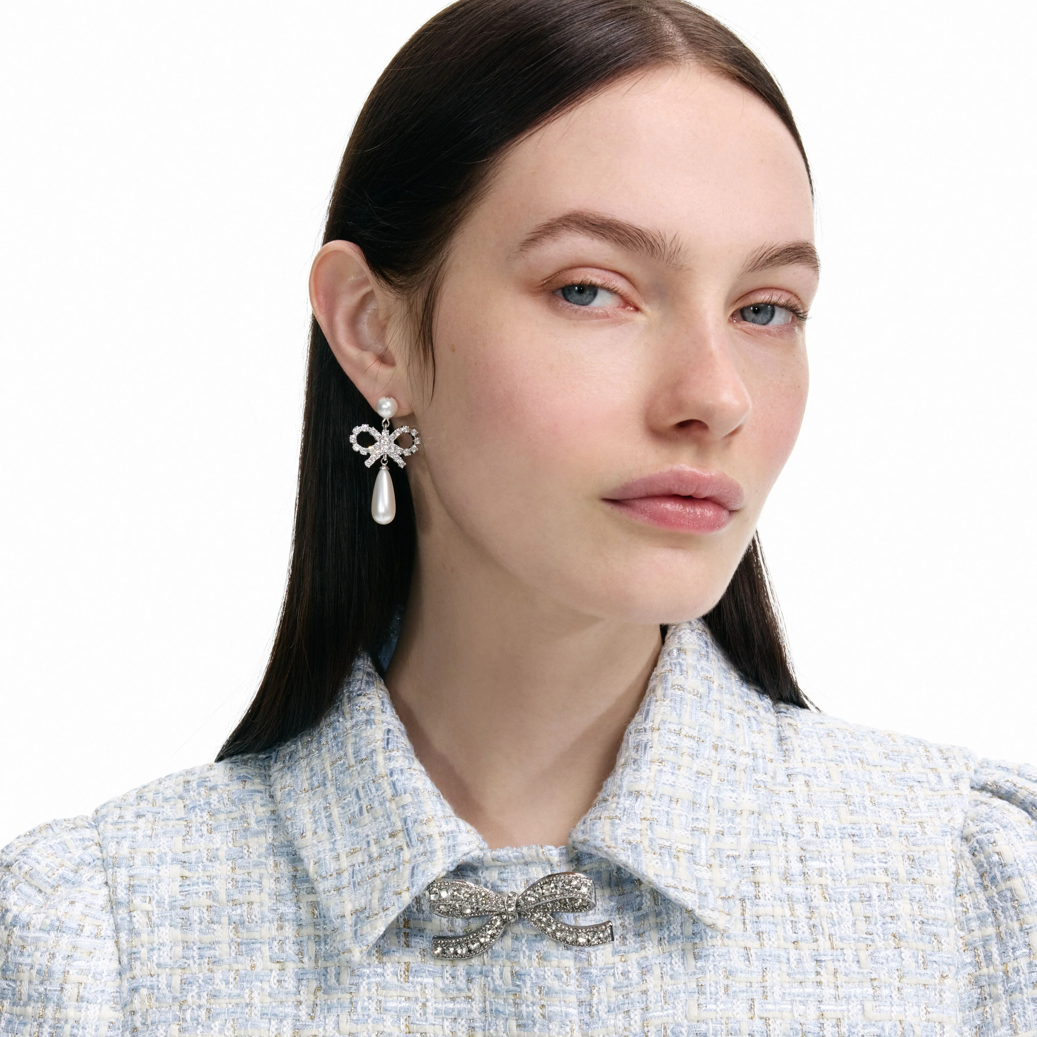 Pearl Bow Droplet Earrings - Image 4