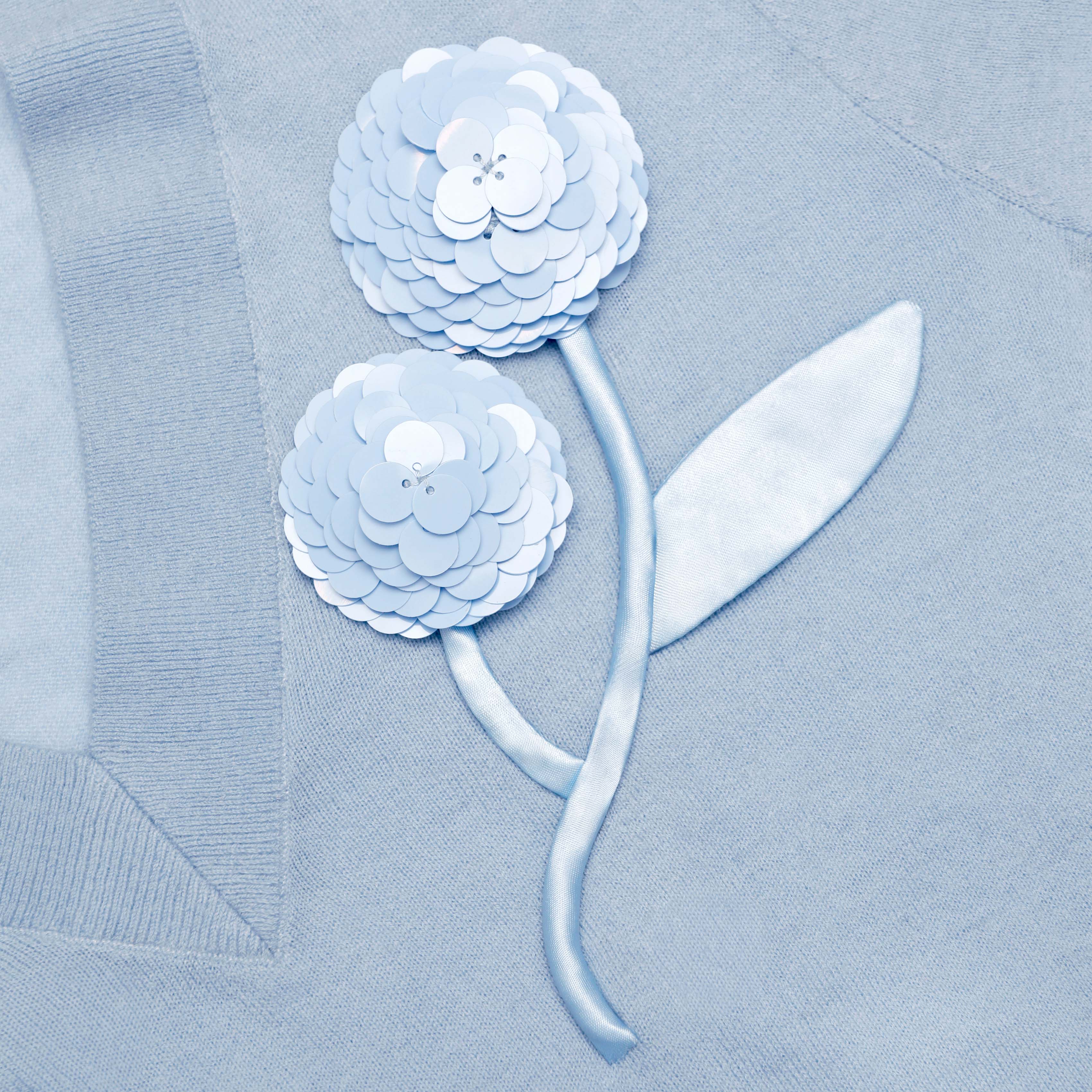 Blue Rose Wool Jumper - Image 5