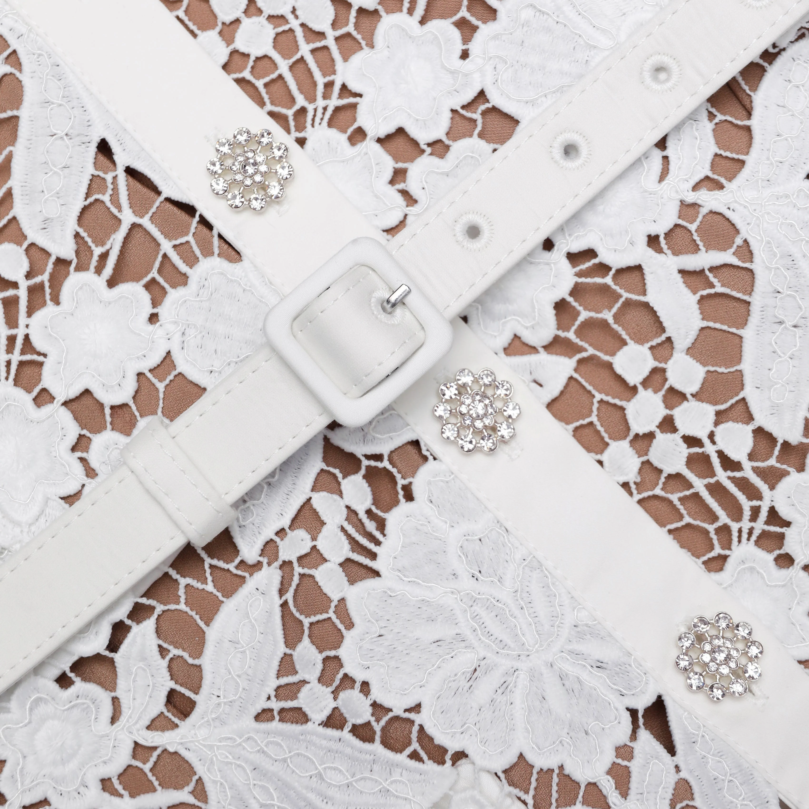 White Lace Collared Midi Dress - Image 5